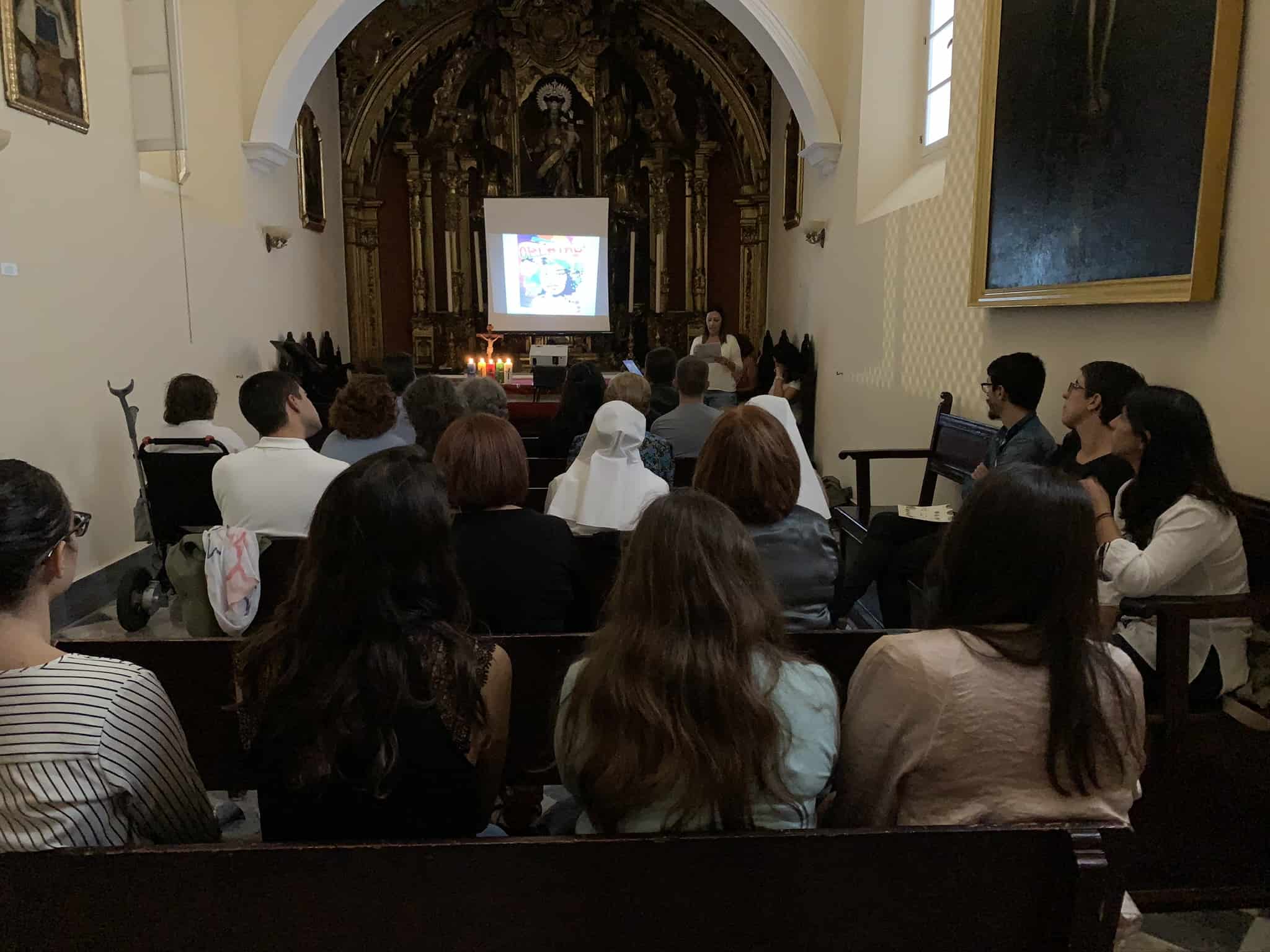 Conferencias en Cádiz sobre trata de personas y selva amazónica.