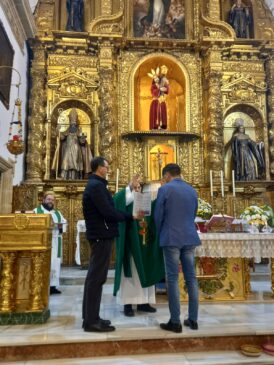 Bendición del misionero, José Luis, por el Pbro. Alberto (Agustino Recoleto)